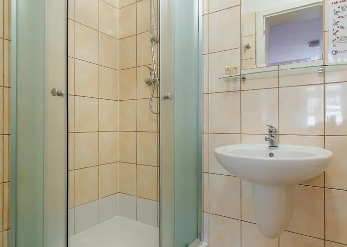 Hotel Dom Pracy Tworczej *